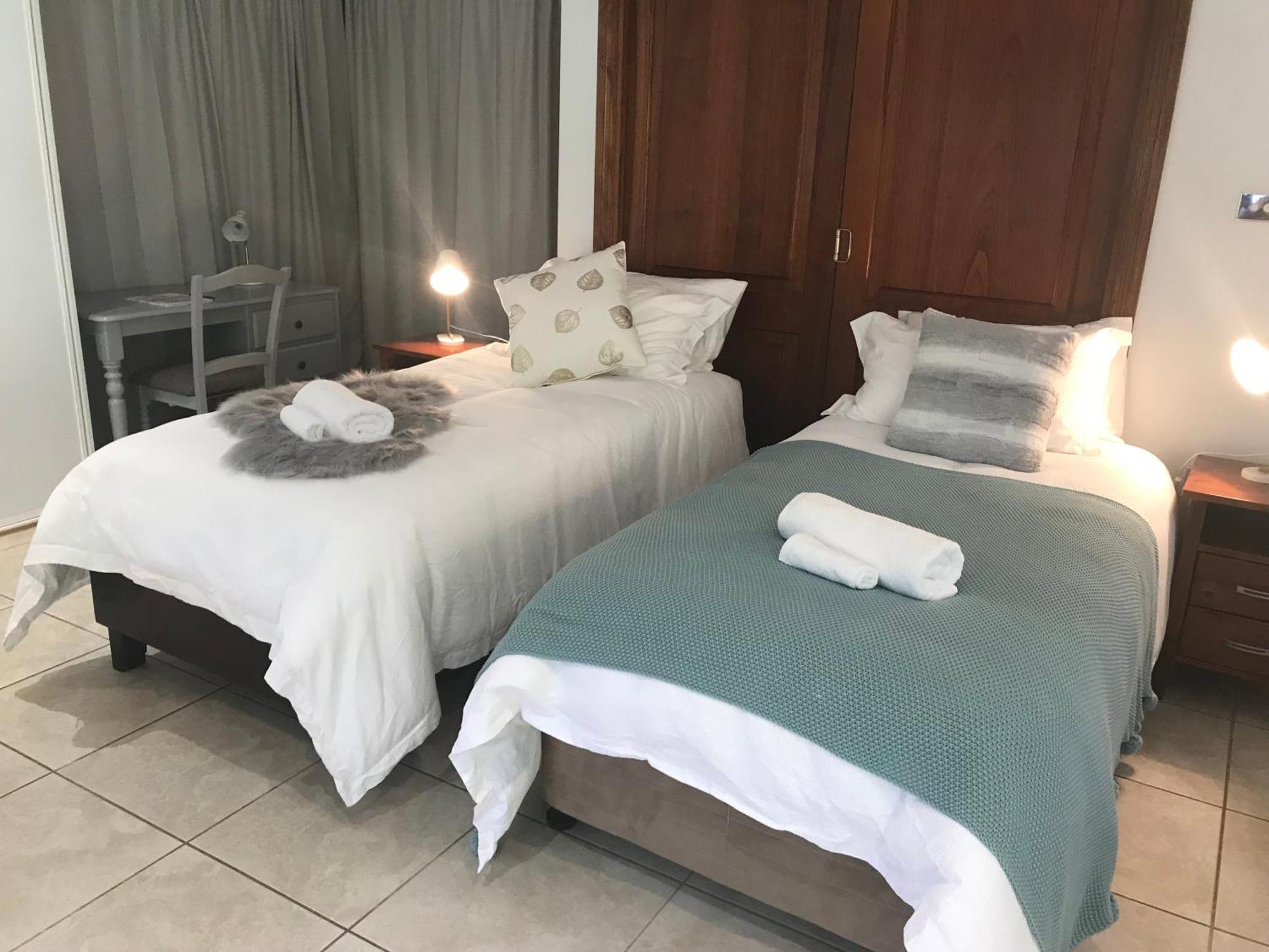 Taj On Byrnes - Private Luxury Apartment Mareeba Bagian luar foto